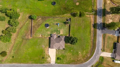 390 Bobwhite Cir, Lonoke, AR 72086 photo 14