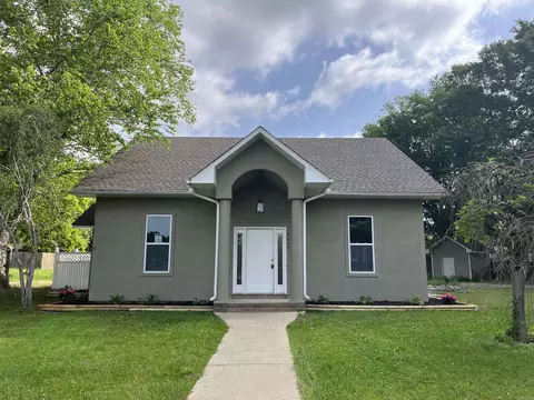 2015 Azalea Dr, Malvern, AR 72104 photo 1