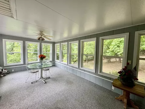 303 Bluffs Dr, Mountain View, AR 72560 photo 17