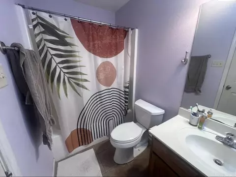 Bath - 930 Brownstone Dr, Conway, AR 72034 photo 1 of 2