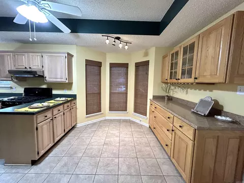 1828 Dove Dr, Benton, AR 72015 photo 25