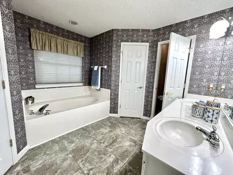 1828 Dove Dr, Benton, AR 72015 photo 36