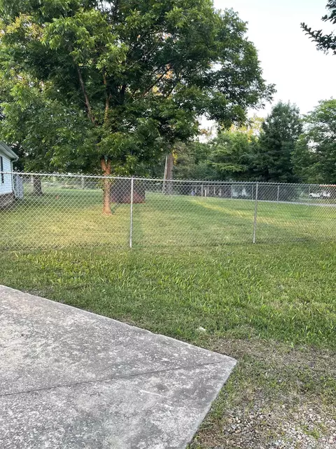 Exterior - 26 Miller St, Altus, AR 72821 photo 7 of 16