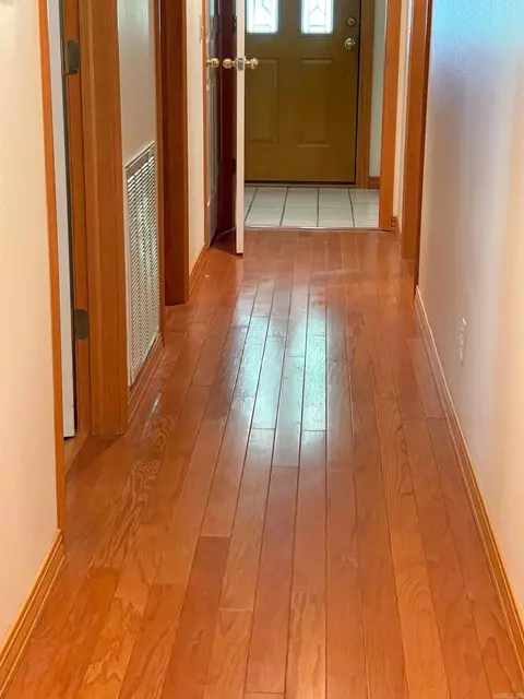 Entry Way - 26 Miller St, Altus, AR 72821 photo 3 of 3