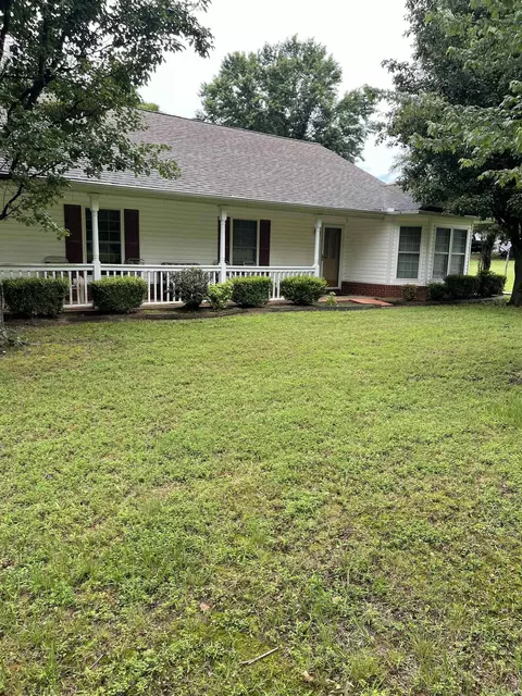 26 Miller St, Altus, AR 72821