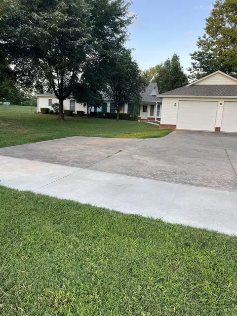 26 Miller St, Altus, AR 72821