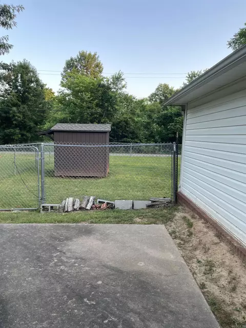 Exterior - 26 Miller St, Altus, AR 72821 photo 10 of 16