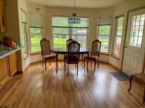 Dining - 26 Miller St, Altus, AR 72821 photo 1 of 2