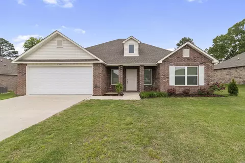 1711 Ridgefield Cir, Searcy, AR 72143
