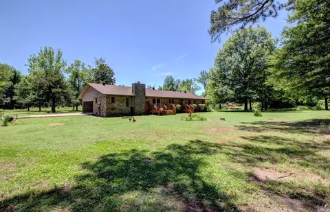 Exterior - 826 Carson Bridge Rd, Lonoke, AR 72086 photo 7 of 10