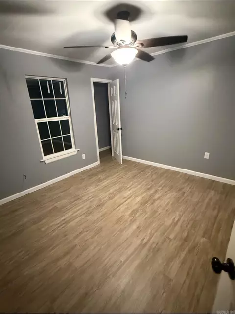 2827 Edgewood Dr, Pine Bluff, AR 71603 photo 9