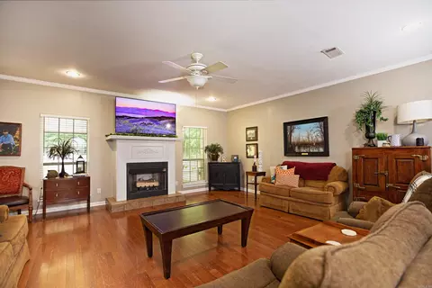 Living - 3115 Dan Rd, White Hall, AR 71602 photo 2 of 4