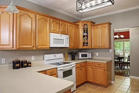 Kitchen - 3115 Dan Rd, White Hall, AR 71602 photo 1 of 3