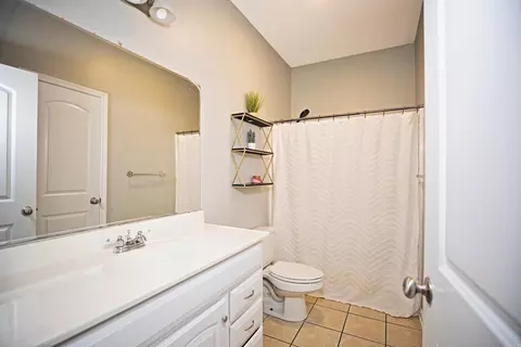 Bath - 3115 Dan Rd, White Hall, AR 71602 photo 3 of 3