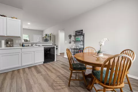 Dining - 229 Baldwin Dr, Beebe, AR 72012 photo 1 of 1