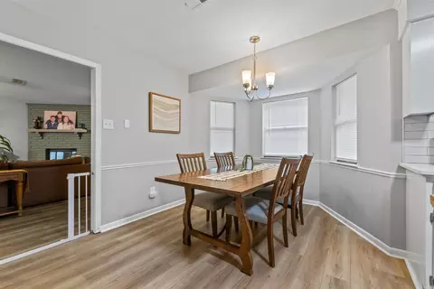 Dining - 1504 Wright, Jacksonville, AR 72076 photo 1 of 1