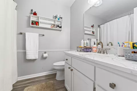 Bath - 1504 Wright, Jacksonville, AR 72076 photo 1 of 2