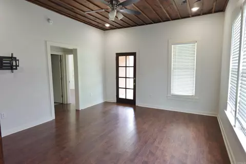 Living - 1365 Mitchell St, Conway, AR 72034 photo 3 of 4