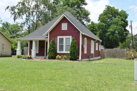 Exterior - 1365 Mitchell St, Conway, AR 72034 photo 3 of 13
