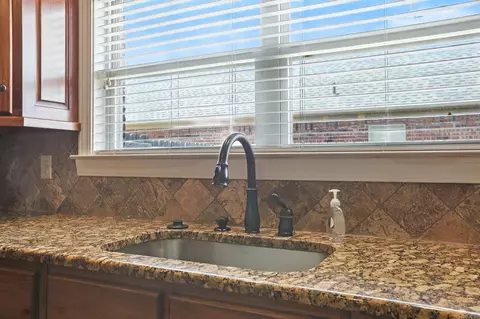 Kitchen - 2355 Lakeshore Ln, Cabot, AR 72023 photo 5 of 5