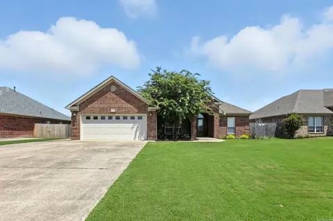 Exterior - 2355 Lakeshore Ln, Cabot, AR 72023 photo 2 of 12