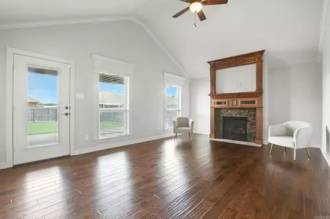 Living - 2355 Lakeshore Ln, Cabot, AR 72023 photo 1 of 4