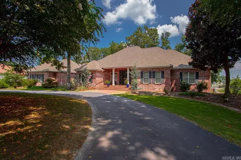 6508 Westminster Dr, Benton, AR 72019