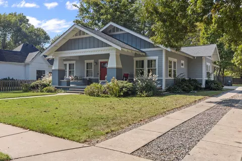 1211 Davis St, Conway, AR 72034 photo 2