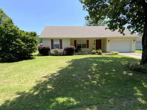 417 Atoka Dr, Heber Springs, AR 72543