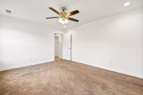 Bedroom - 8211 Springhill Rd, Alexander, AR 72002 photo 2 of 6