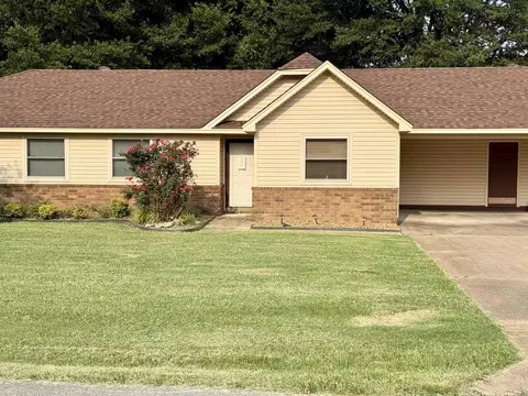 33 Windfield Cir, Trumann, AR 72472 photo 2