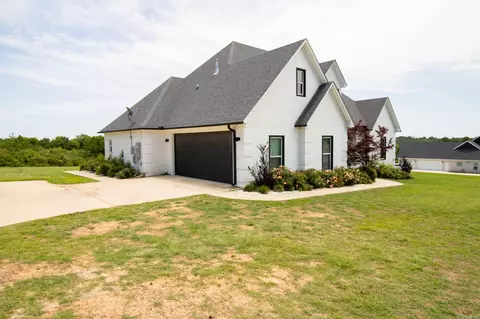 Exterior - 5 Pine Shadow Dr, Greenbrier, AR 72058 photo 2 of 3