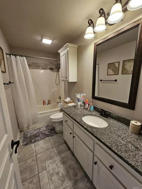 Bath - 15 Marlin Dr, Austin, AR 72007 photo 4 of 4