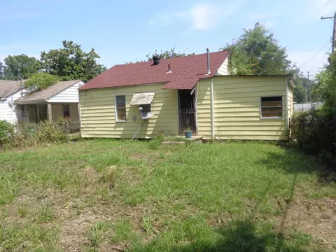 Exterior - 77 Watson Blvd, Pine Bluff, AR 71601 photo 7 of 9