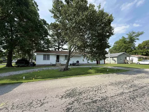 710 E Jackson St, Piggott, AR 72454 photo 2