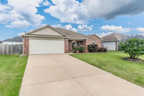 15 Dunwood Dr, Greenbrier, AR 72058 photo 2