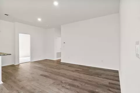 Living - 107 Terrence Dr, Beebe, AR 72012 photo 1 of 3