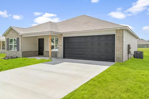 103 Terrence Dr, Beebe, AR 72012 photo 3