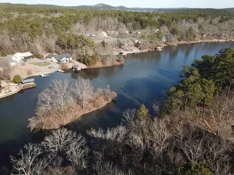 24 Cuenca Cir, Hot Springs Village, AR 71909