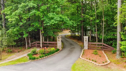 442 Demuth Ln, Benton, AR 72019 photo 5