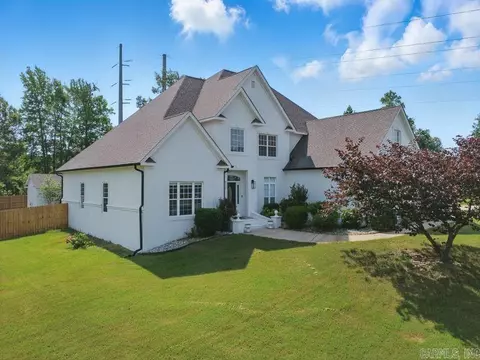 Exterior - 1518 Brookshire Dr, Benton, AR 72019 photo 4 of 5