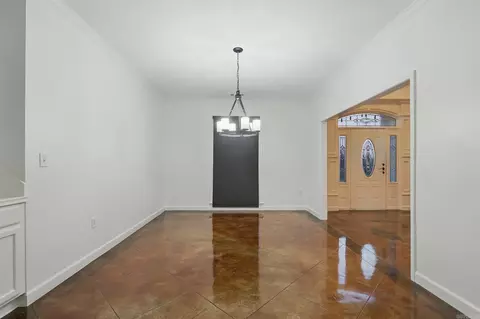 Entry Way - 1518 Brookshire Dr, Benton, AR 72019 photo 1 of 4