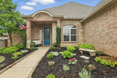 3051 Mt Mcgregor Dr, Benton, AR 72019 photo 2