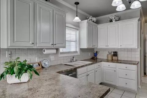 2211 E Longhills Rd, Benton, AR 72019 photo 11