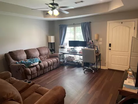 41 Eaglebrook, Conway, AR 72032 photo 2