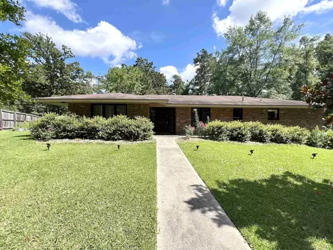 114 Mark Cir, Monticello, AR 71655