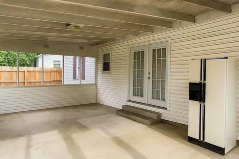 Exterior - 1412 Eleanor St, Kennett, MO 63857 photo 2 of 4