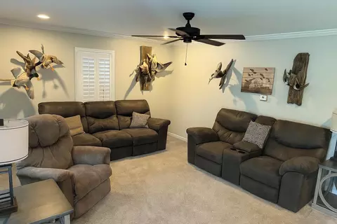 Living - 1412 Eleanor St, Kennett, MO 63857 photo 1 of 1