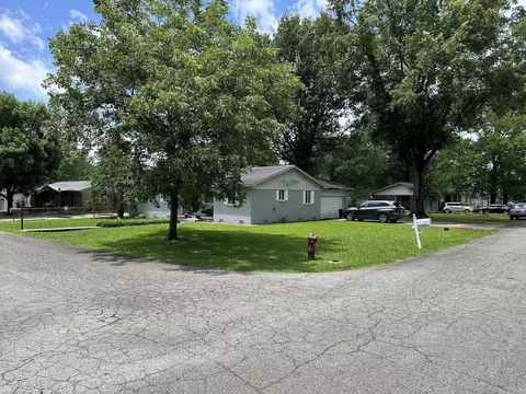 207 Byron St, Beebe, AR 72012 photo 3