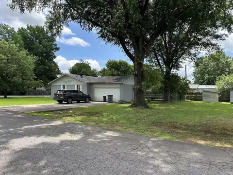 207 Byron St, Beebe, AR 72012 photo 8